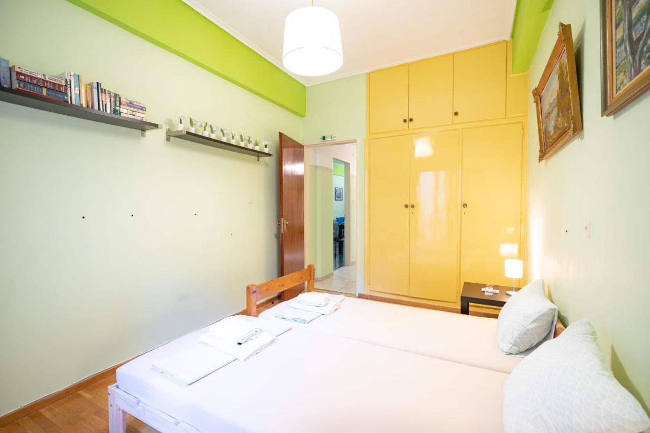 Ampelokipi Metro St. 2 Bedrooms 6 Pers. Apartment Athens Luaran gambar