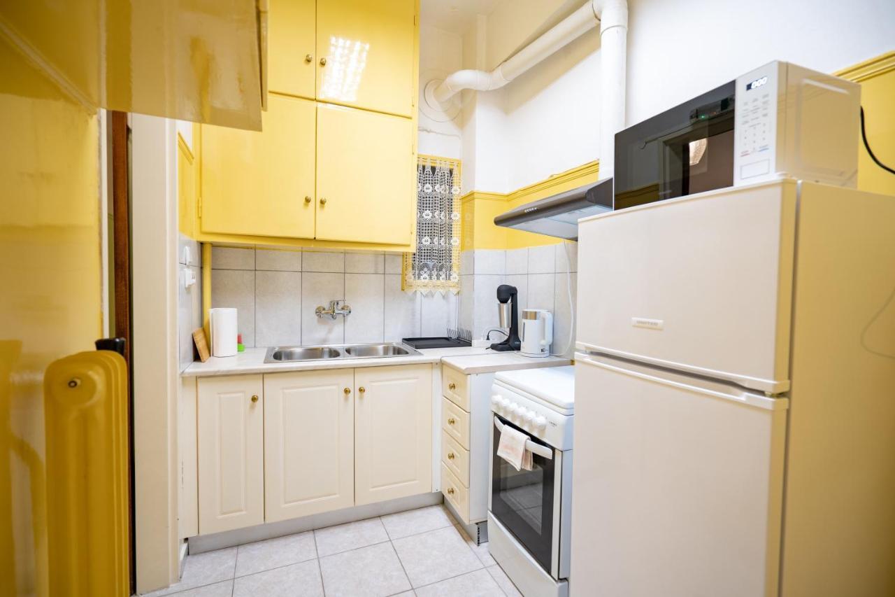 Ampelokipi Metro St. 2 Bedrooms 6 Pers. Apartment Athens Luaran gambar